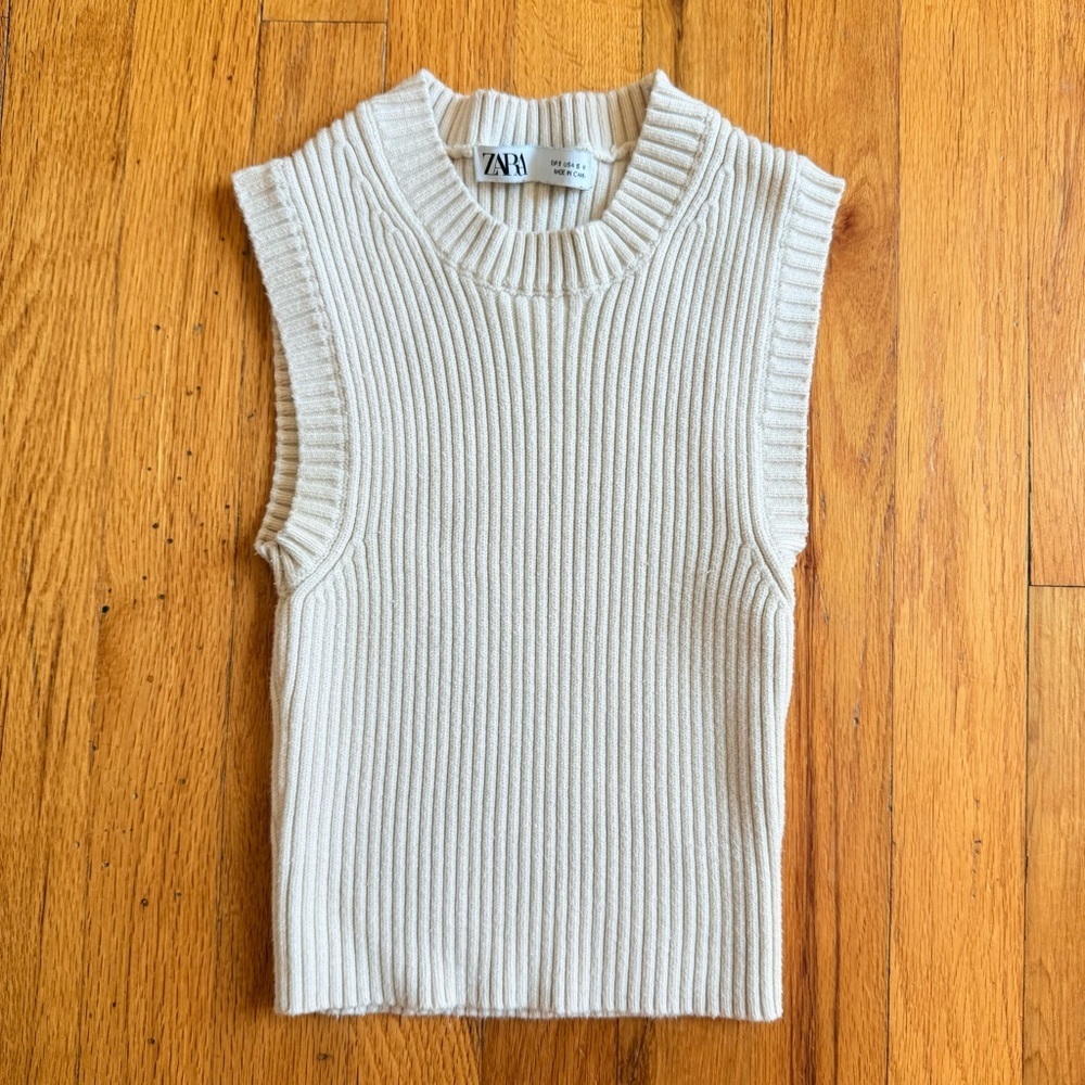ZARA Sleeveless Ribbed Sweater Off White‎ Cream size Small